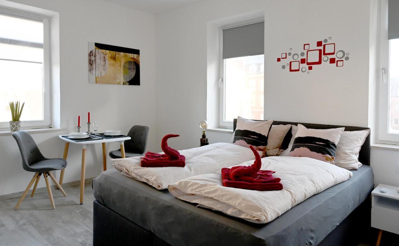 Gemuetliches Appartement Mit Netflix, Nespresso Und Boxspringbett Augsburg Exteriör bild